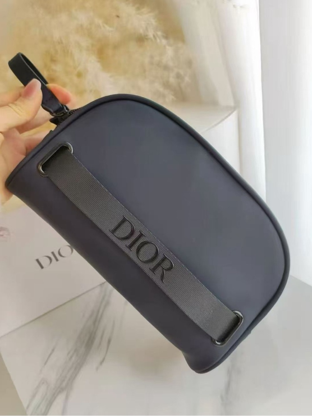 Dior perfume gift mens’s toiletry bag